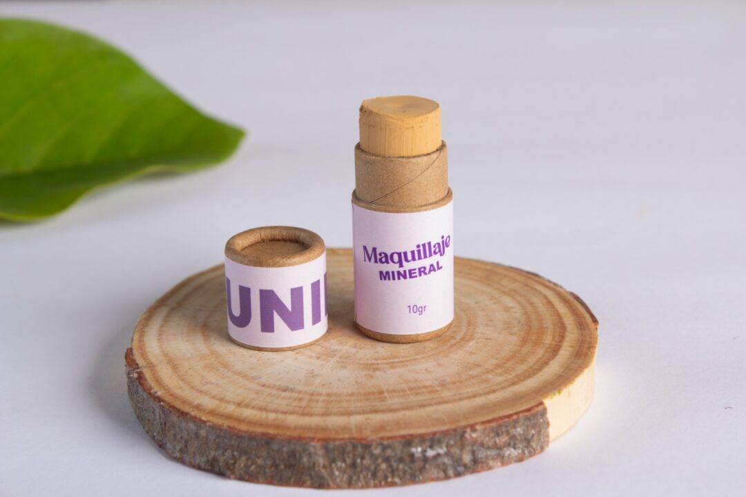 Maquillaje mineral Romelia